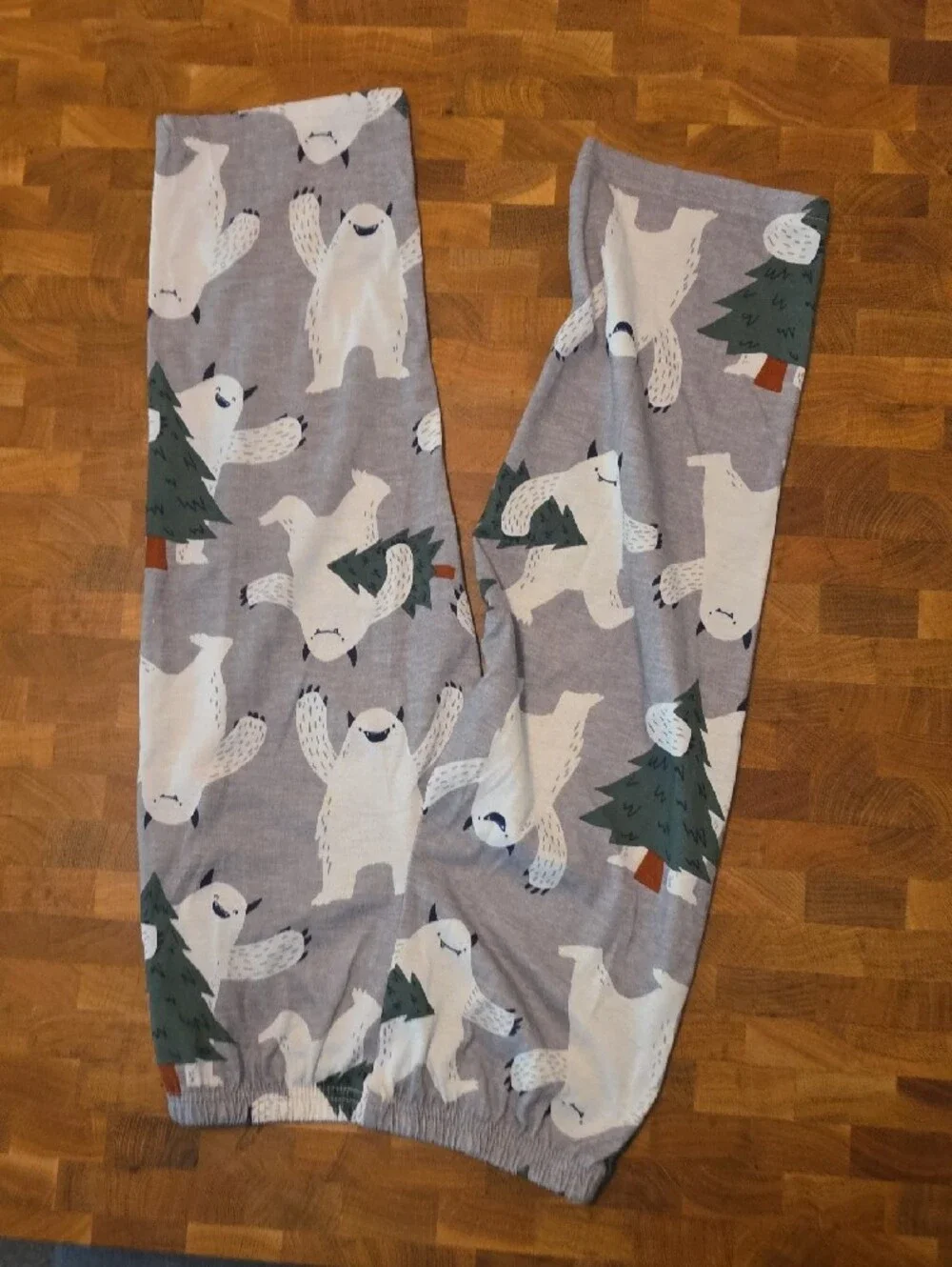 10 / $10 Carter's Gray Polar Bear & Tree Joggers